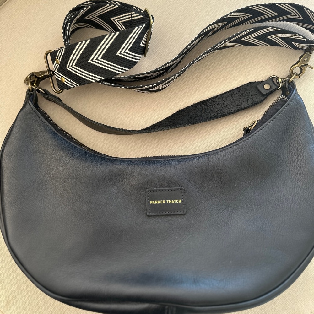 Parker Thatch Luna Leather *Like New* + Extra Strap